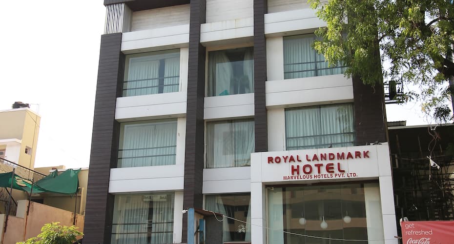 Hotel Royallandmark, Ahmedabad 1